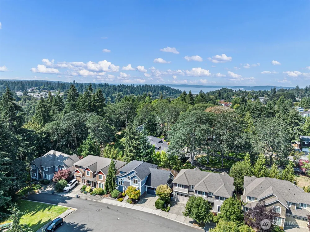 6516 86th Avenue W University Place, WA 98467