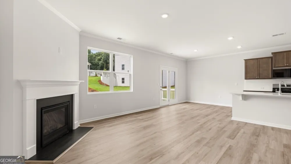 1344 Lincoln LN Braselton, GA 30517