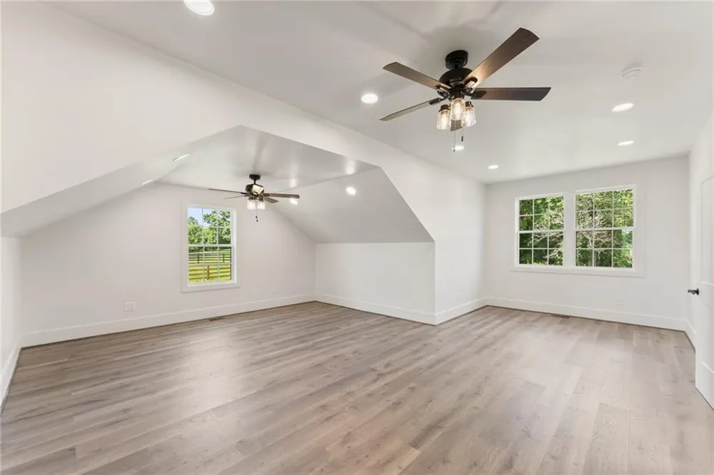 5711 Cleveland Highway Clermont, GA 30527