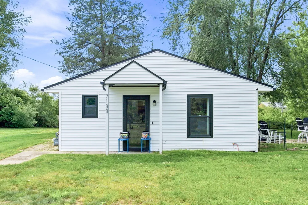 7188 E Beach Drive South Haven, MI 49090