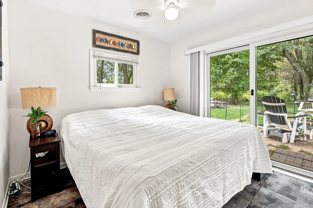 7188 E Beach Drive South Haven, MI 49090