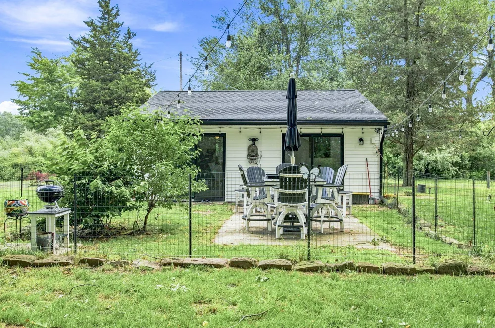 7188 E Beach Drive South Haven, MI 49090