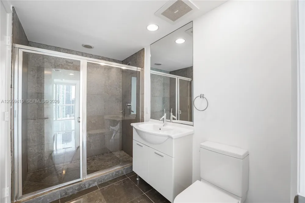 495 Brickell Ave #3311 Miami, FL 33131