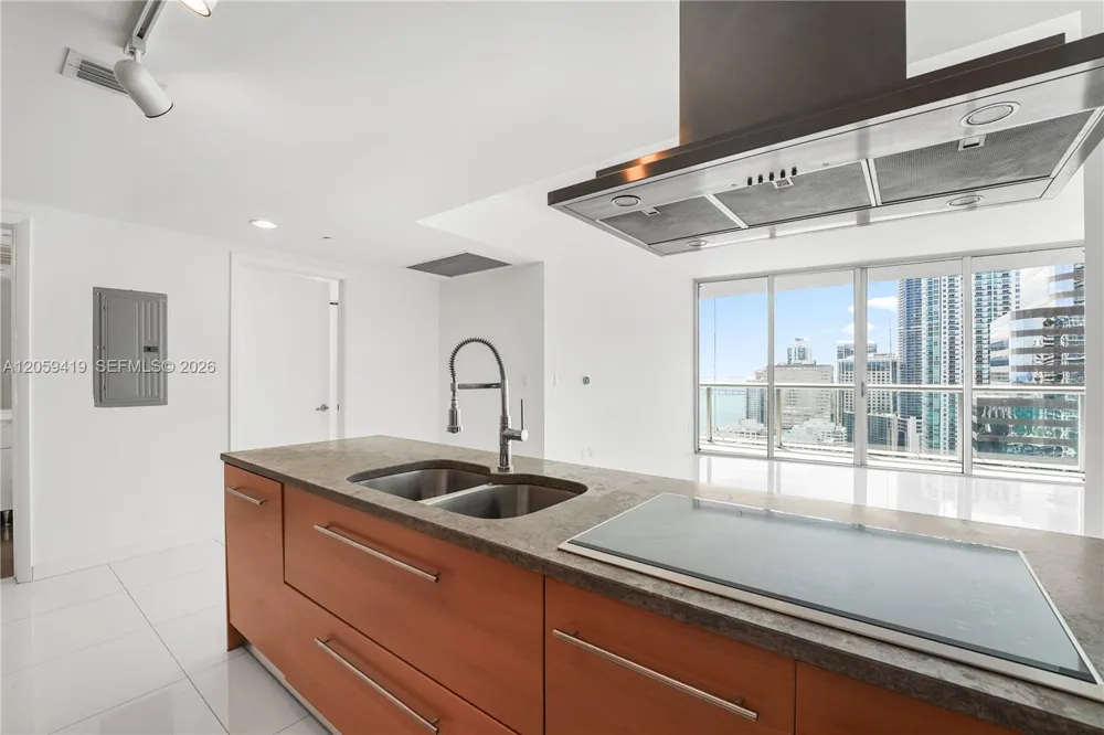 495 Brickell Ave #3311 Miami, FL 33131
