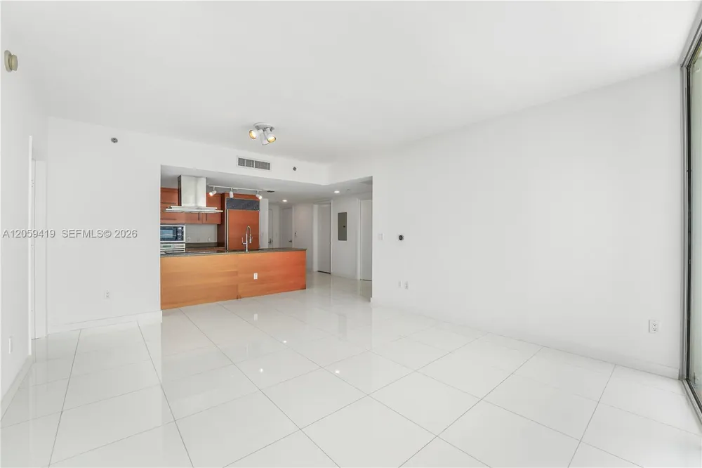 495 Brickell Ave #3311 Miami, FL 33131
