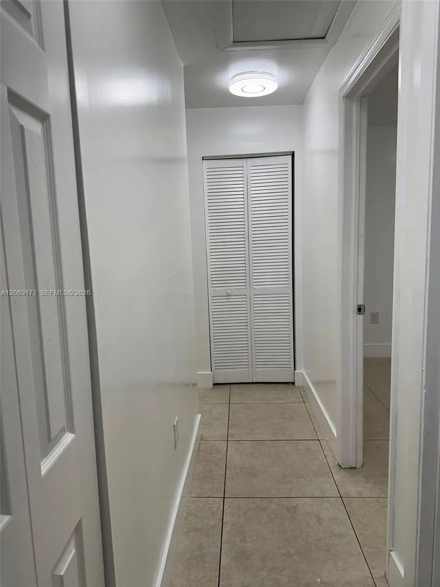 12040 SW 214th Ter #1 Miami, FL 33177