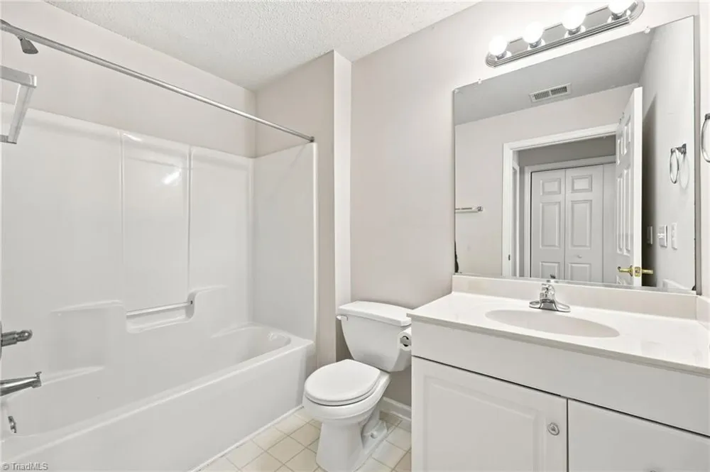 2221 Delaney Drive #112 Burlington, NC 27215