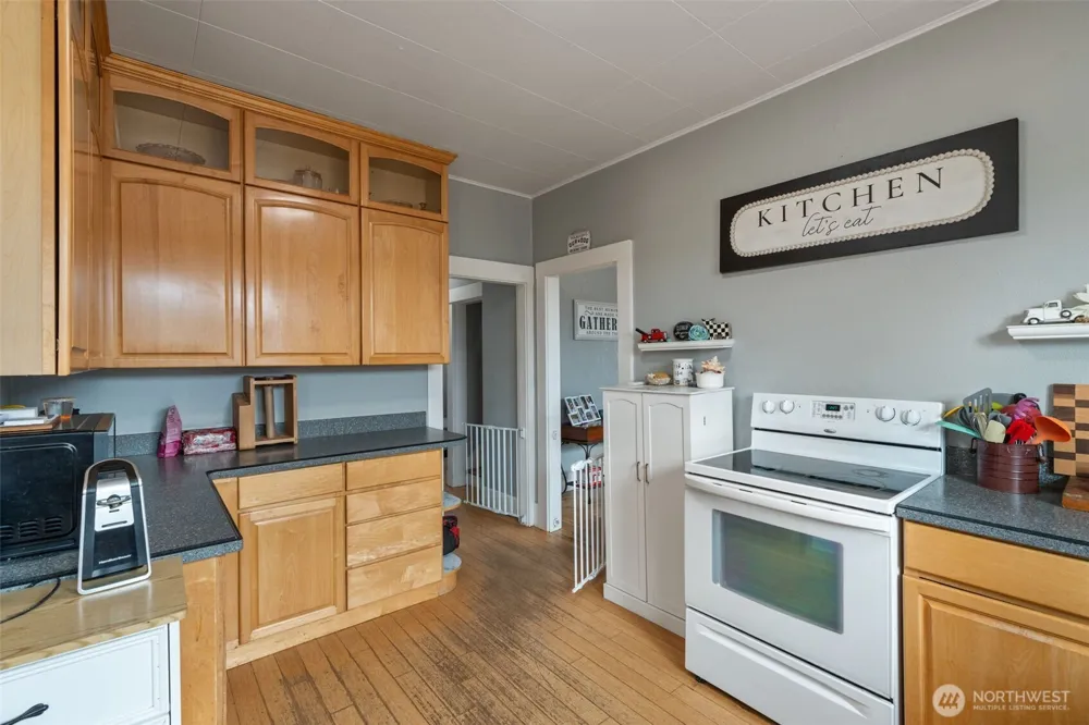 403 2nd Avenue NE Napavine, WA 98565