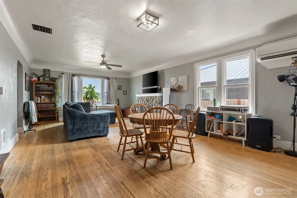 403 2nd Avenue NE Napavine, WA 98565