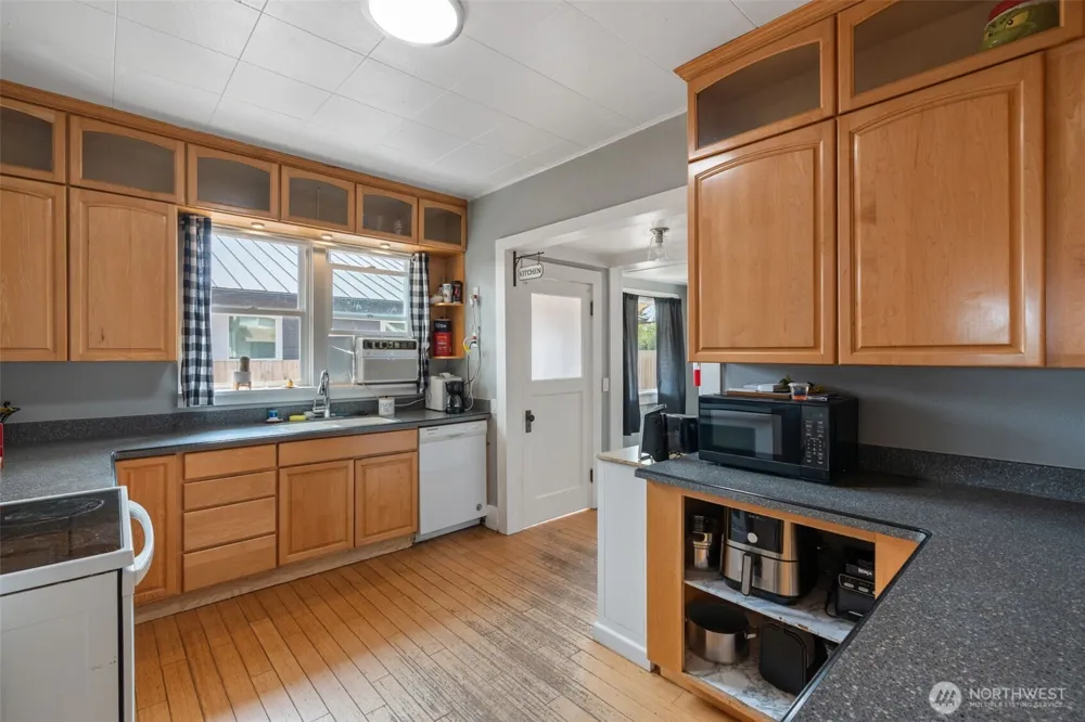 403 2nd Avenue NE Napavine, WA 98565