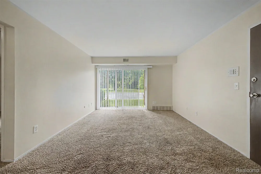 38220 Fairway Court Clinton Charter Township, MI 48038
