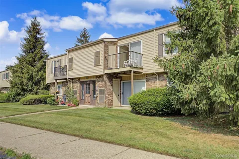 38220 Fairway Court