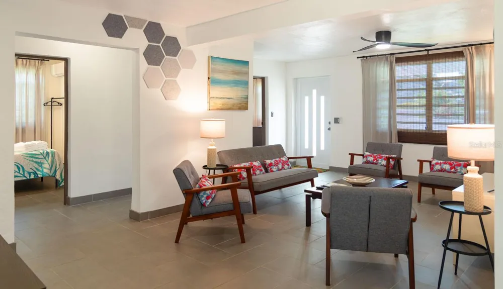 118 CALLE ACACIA Vieques, PR 00765