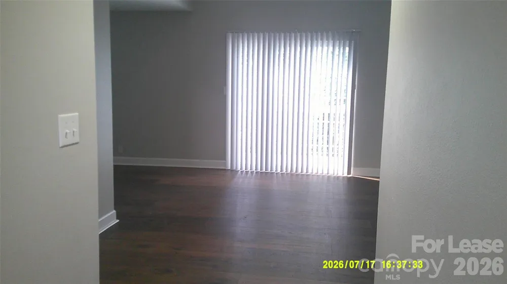 1050 21st Avenue NW #70 Hickory, NC 28601
