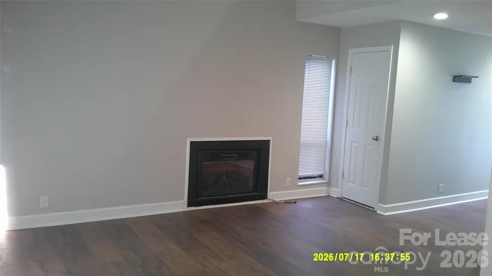 1050 21st Avenue NW #70 Hickory, NC 28601