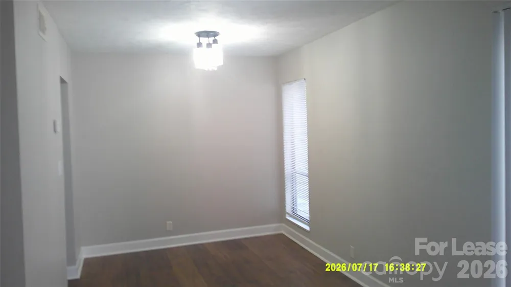 1050 21st Avenue NW #70 Hickory, NC 28601