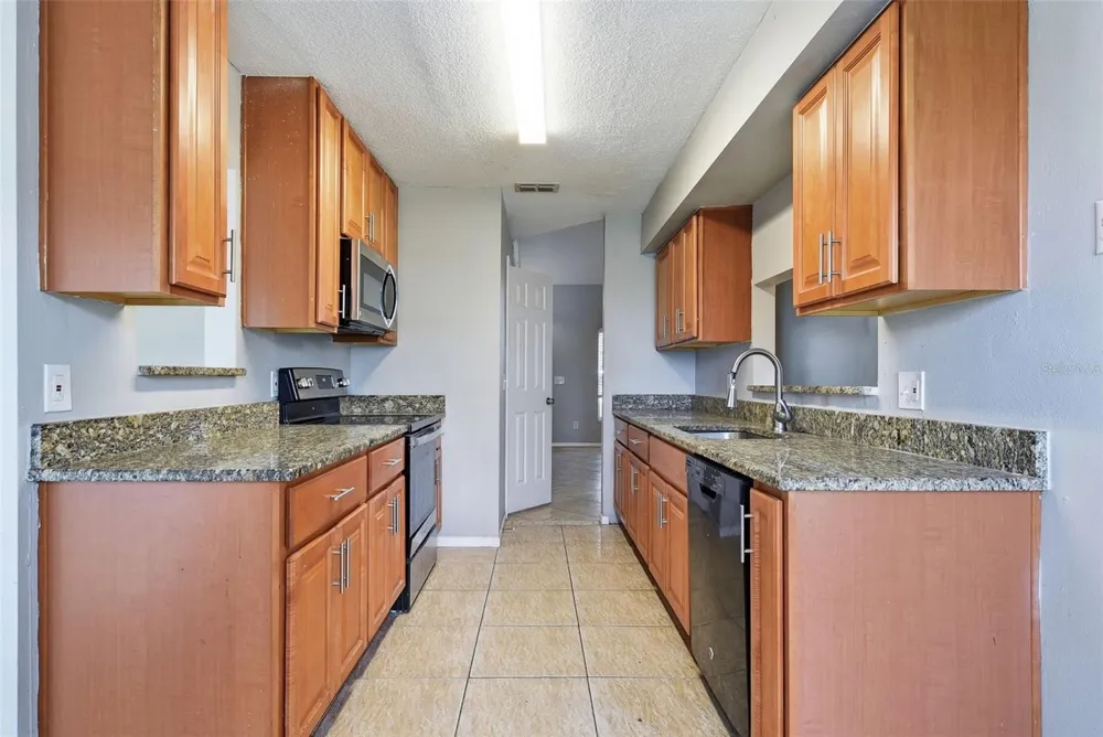 5734 GRAND CANYON DRIVE Orlando, FL 32810