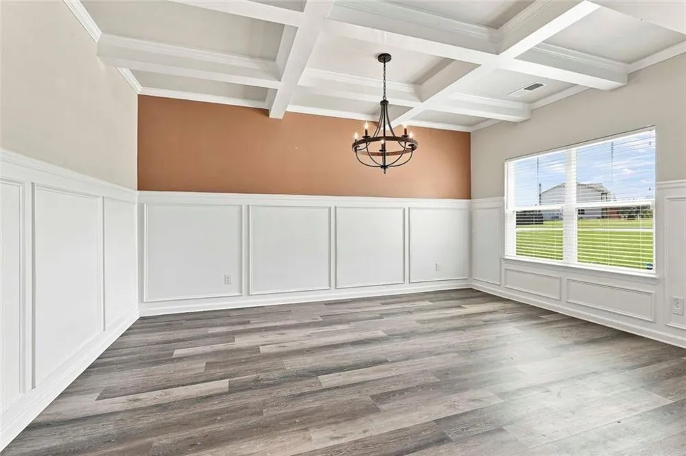 155 Estancia Lane Fayetteville, GA 30215