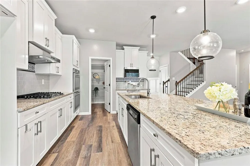155 Estancia Lane Fayetteville, GA 30215