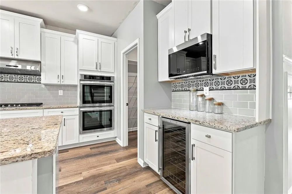 155 Estancia Lane Fayetteville, GA 30215