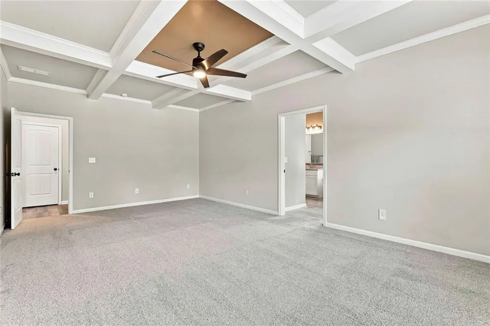 155 Estancia Lane Fayetteville, GA 30215