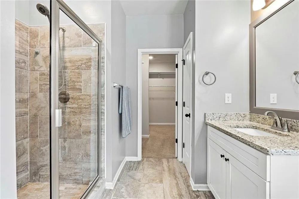 155 Estancia Lane Fayetteville, GA 30215