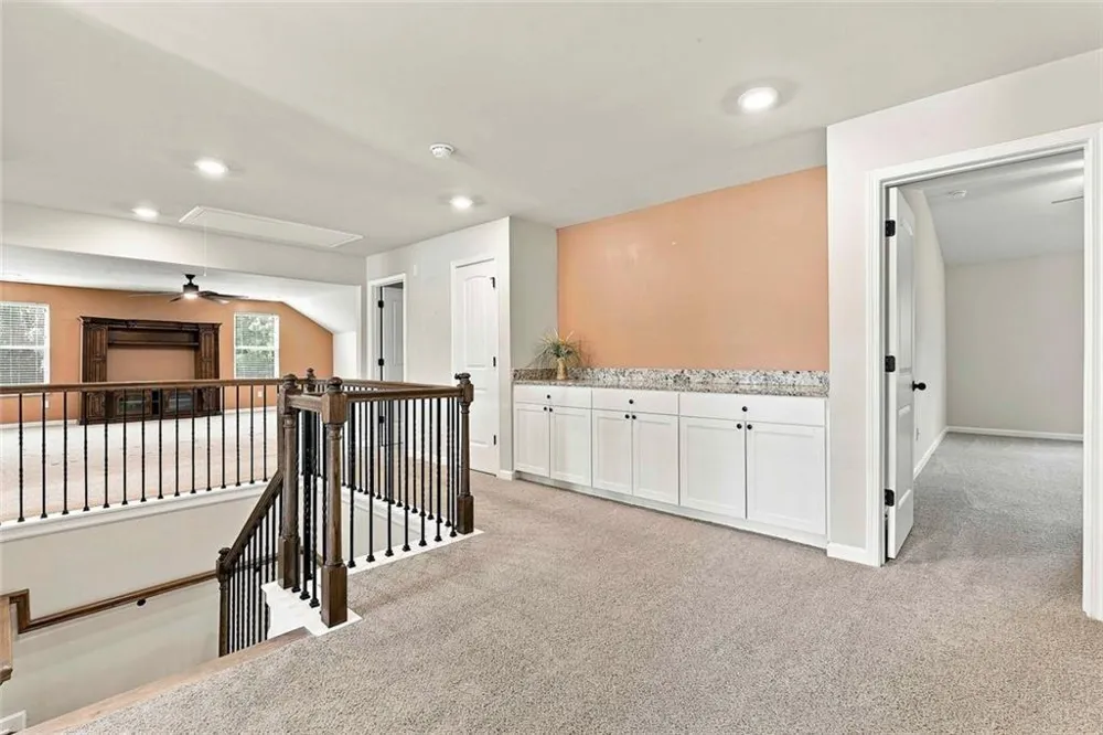 155 Estancia Lane Fayetteville, GA 30215