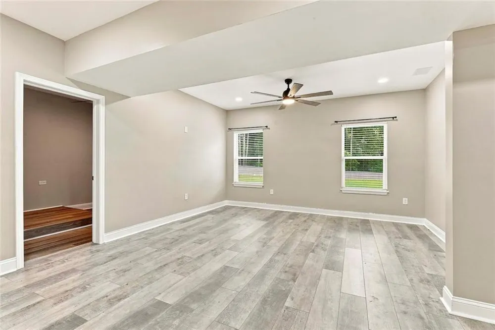 155 Estancia Lane Fayetteville, GA 30215