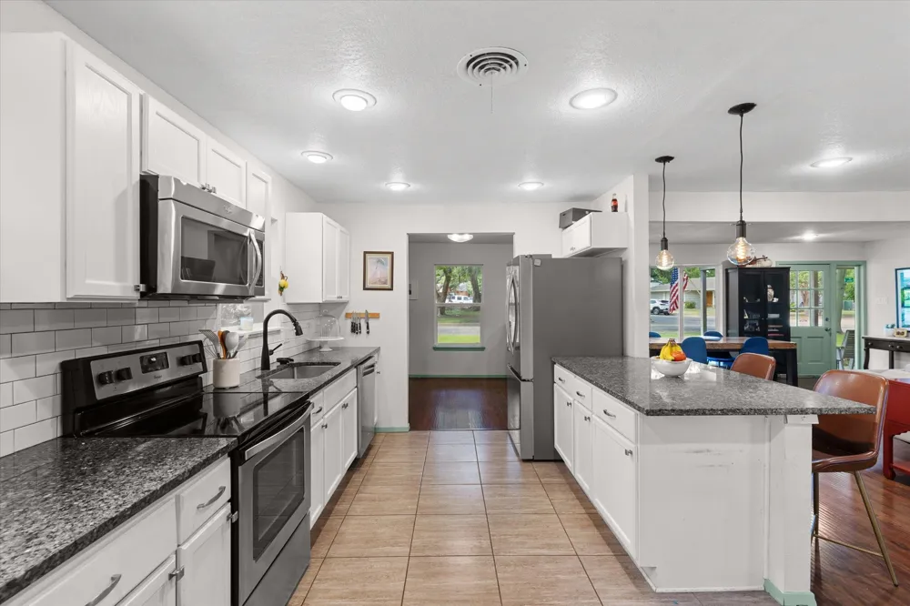 6951 Pinon Street Fort Worth, TX 76116