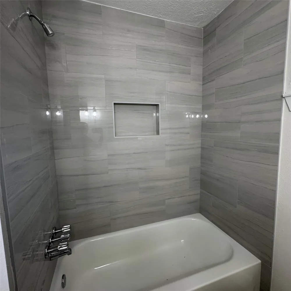 826 Deercrest Street Channelview, TX 77530