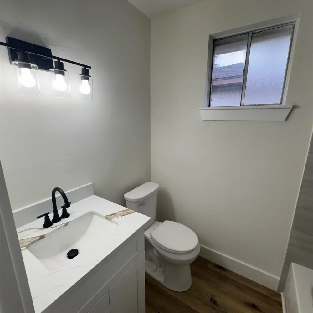 826 Deercrest Street Channelview, TX 77530