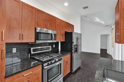 12662 NW 32nd Place