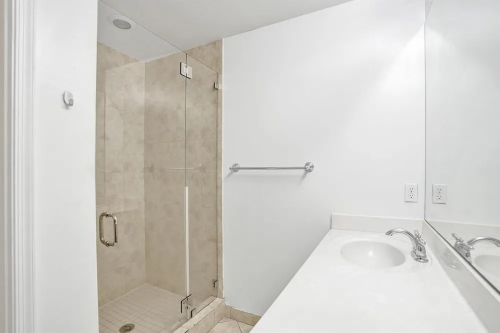 12662 NW 32nd Place Sunrise, FL 33323