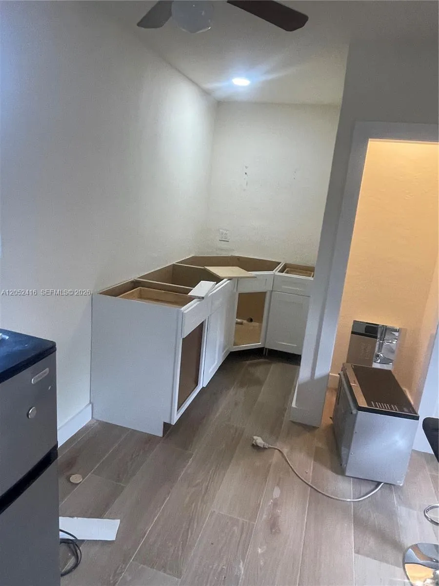 13845 NW 6th Ave #B North Miami, FL 33168