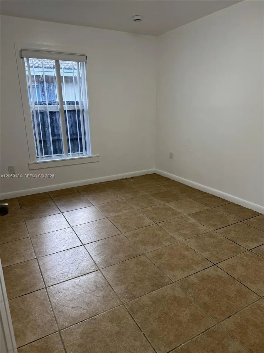 12040 SW 214th Ter #2 Miami, FL 33177