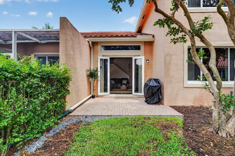 12522 NW 57th Court Coral Springs, FL 33076