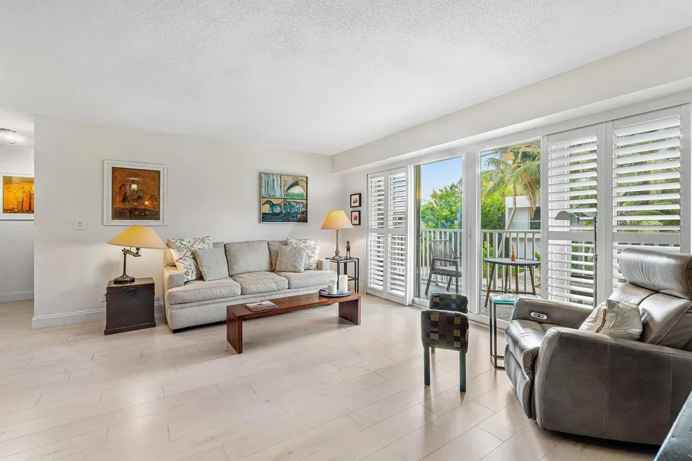 223 Atlantic Avenue #2B Palm Beach, FL 33480