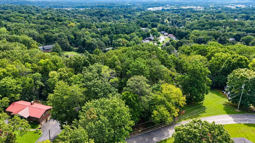 5064 Hunter Trail Hixson, TN 37343