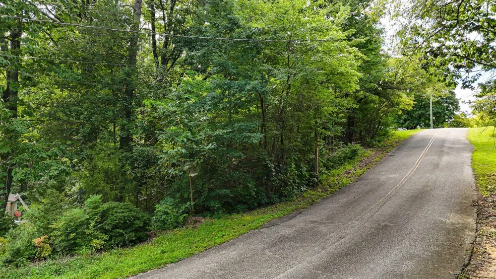 5064 Hunter Trail Hixson, TN 37343