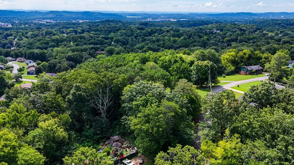 5064 Hunter Trail Hixson, TN 37343