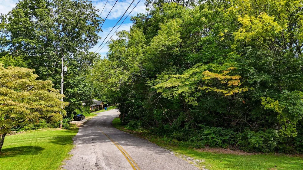 5064 Hunter Trail Hixson, TN 37343