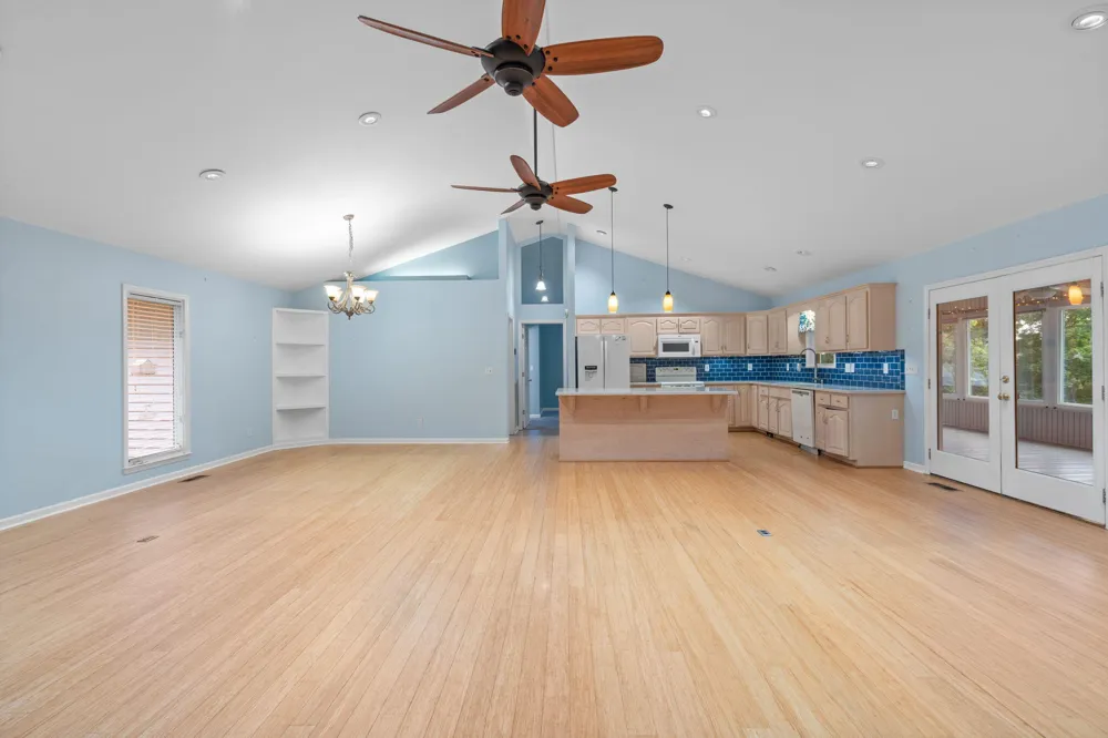719 Lakehaven Circle Decatur, TN 37322