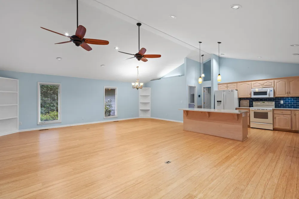719 Lakehaven Circle Decatur, TN 37322