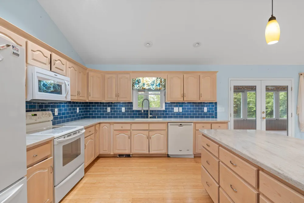719 Lakehaven Circle Decatur, TN 37322