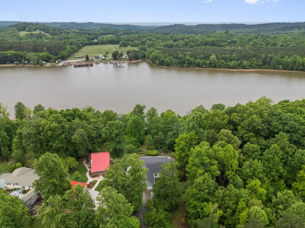 719 Lakehaven Circle Decatur, TN 37322