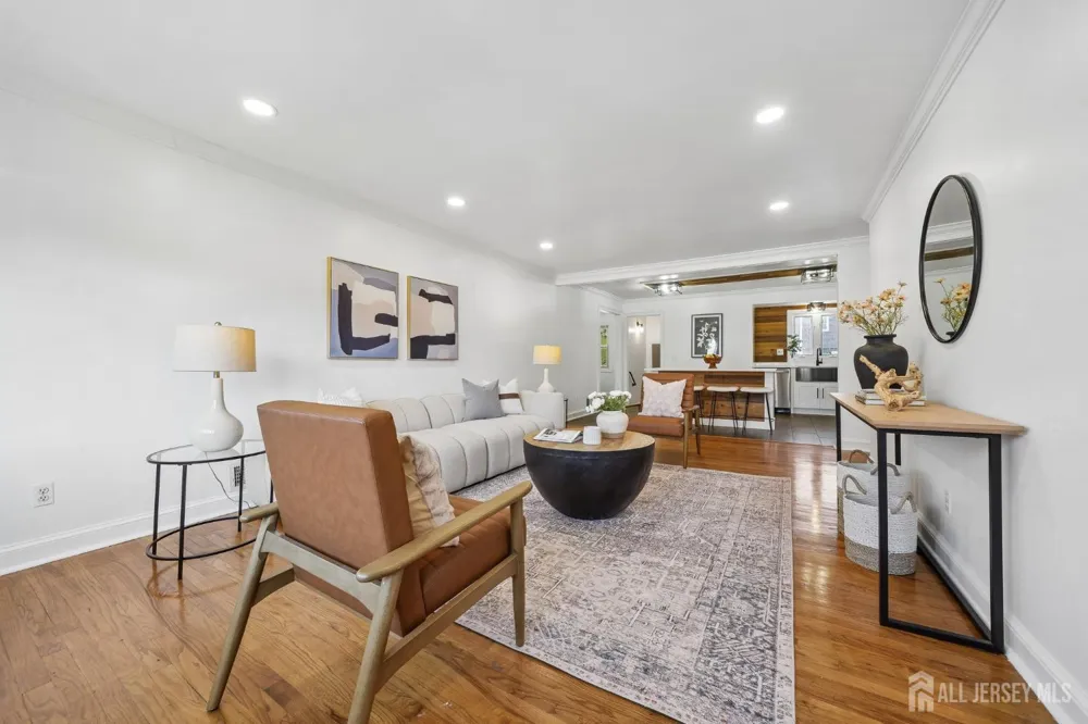 125 Cedar Street Colonia, NJ 07067