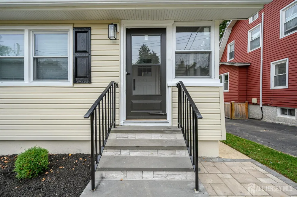 58 Yantecaw Avenue Bloomfield, NJ 07003