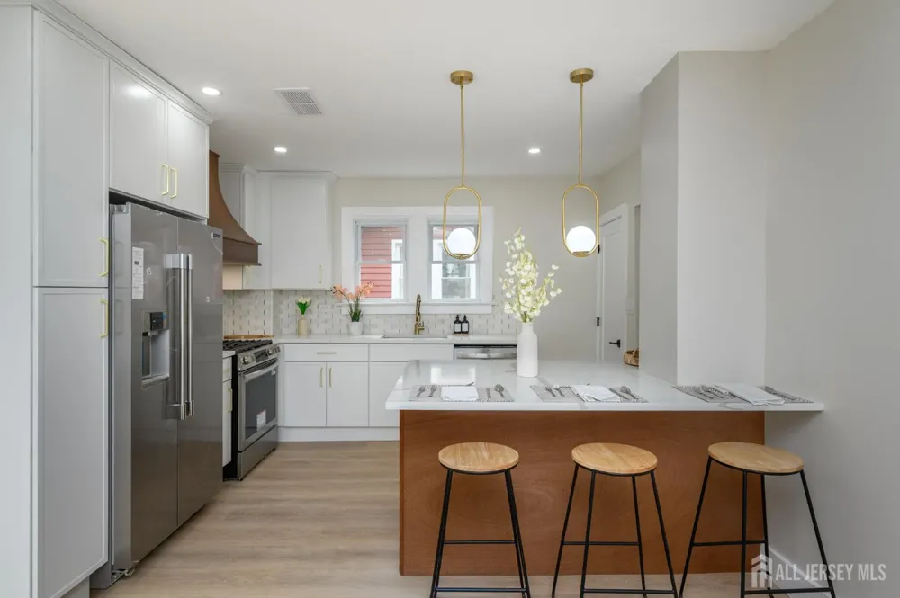 58 Yantecaw Avenue Bloomfield, NJ 07003