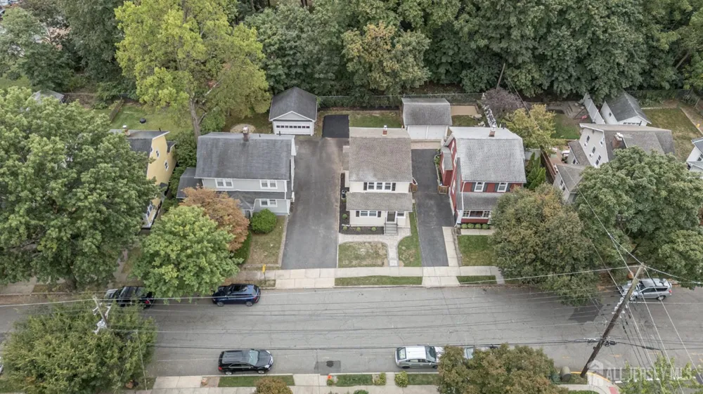 58 Yantecaw Avenue Bloomfield, NJ 07003