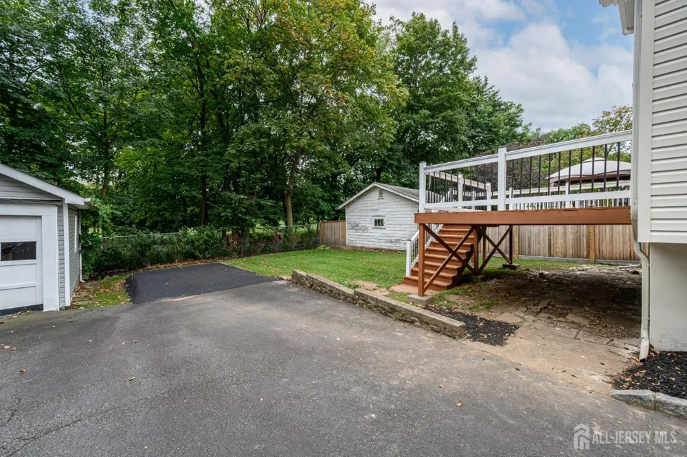 58 Yantecaw Avenue Bloomfield, NJ 07003